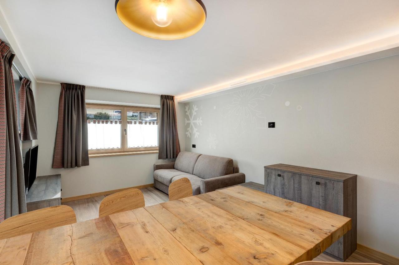 Snow Mountain Planet Suite House Livigno Exterior photo